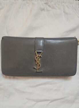 Yves Saint Laurent Gray Leather Zip Wallet with Gold YSL Emblem